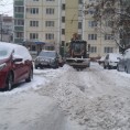 Уборка снега на ул. Мордасовой,д. 3, 3а, 5, 7, 7а, 9, 15 и ул. Вл.Невского, д.81!